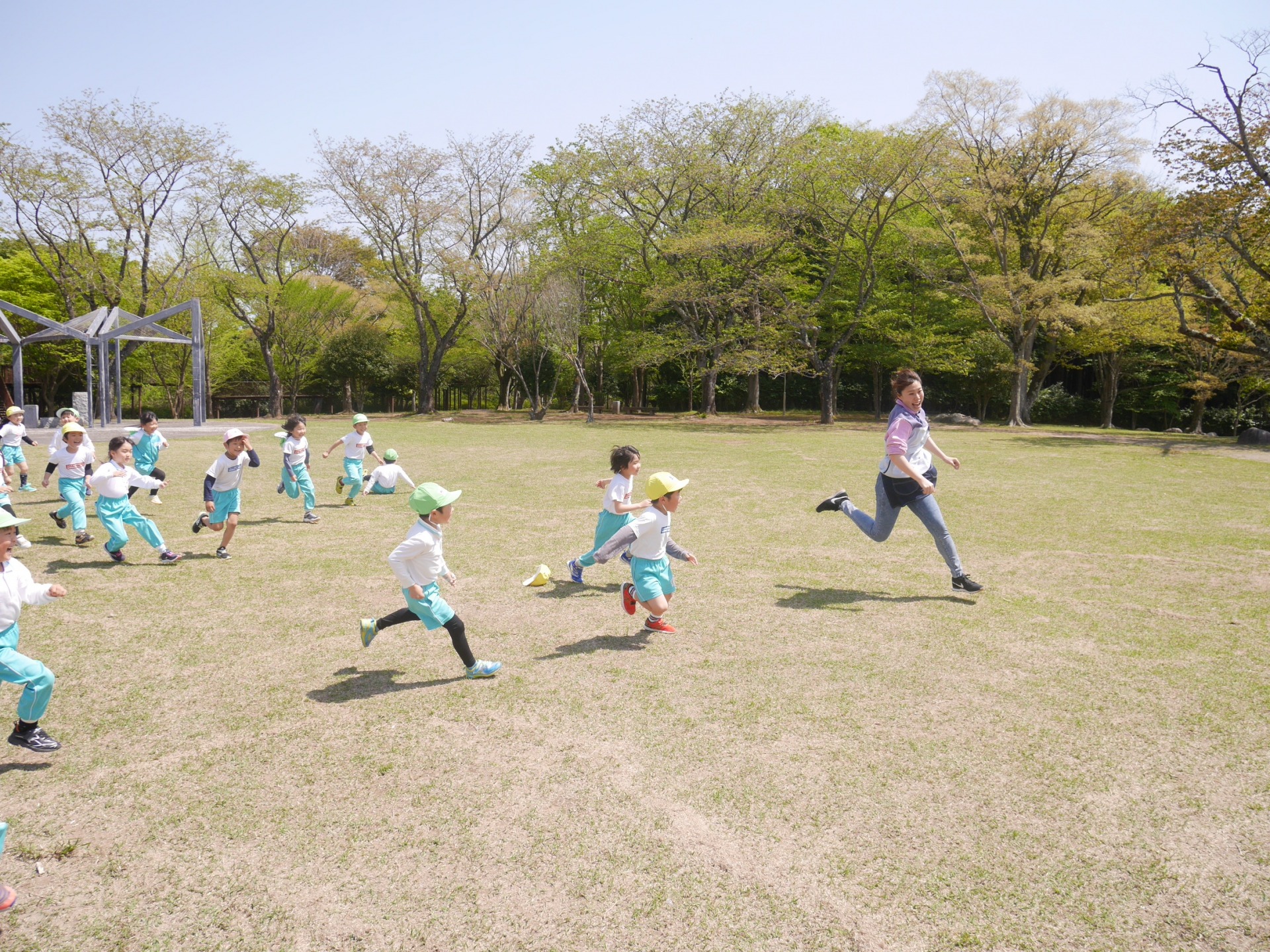 年長児園外保育