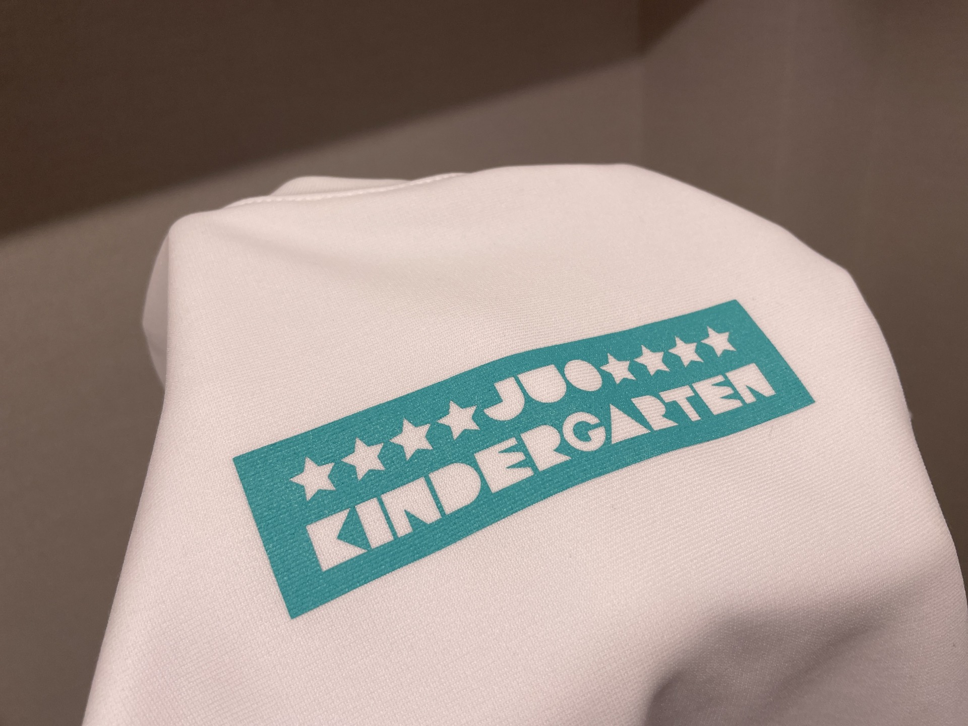 JUO KINDERGARTEN T-SHIRT（副園長）